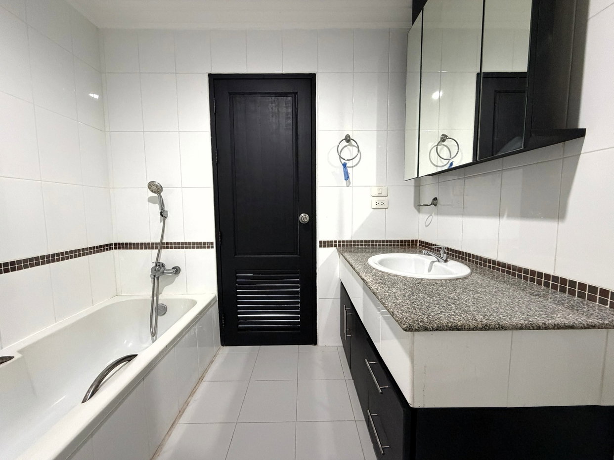 รูป 1 Bedroom Condo for Rent at Platinum Suites in Thepprasit Pattaya - รูปที่ 14/19