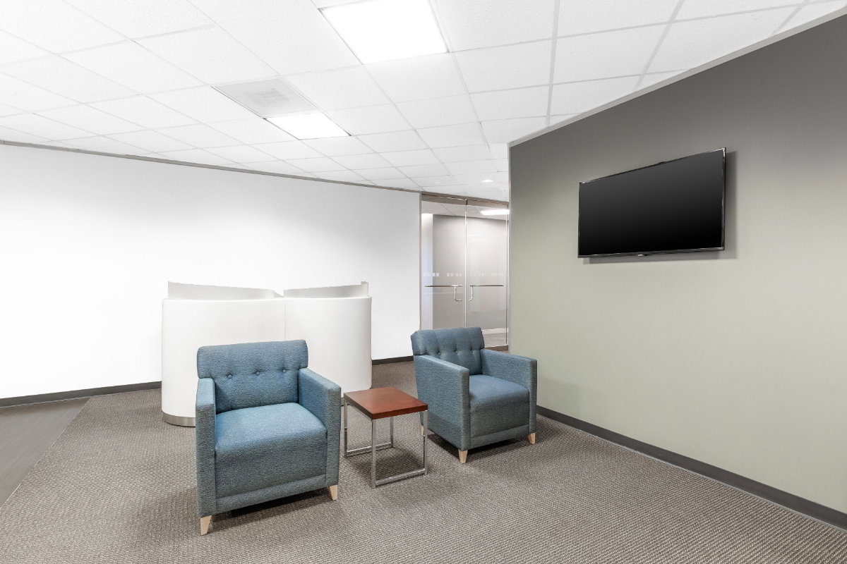 picture Fully serviced private office space for you and your team in Regus Exchange Tower (42F MOS) - 3/5