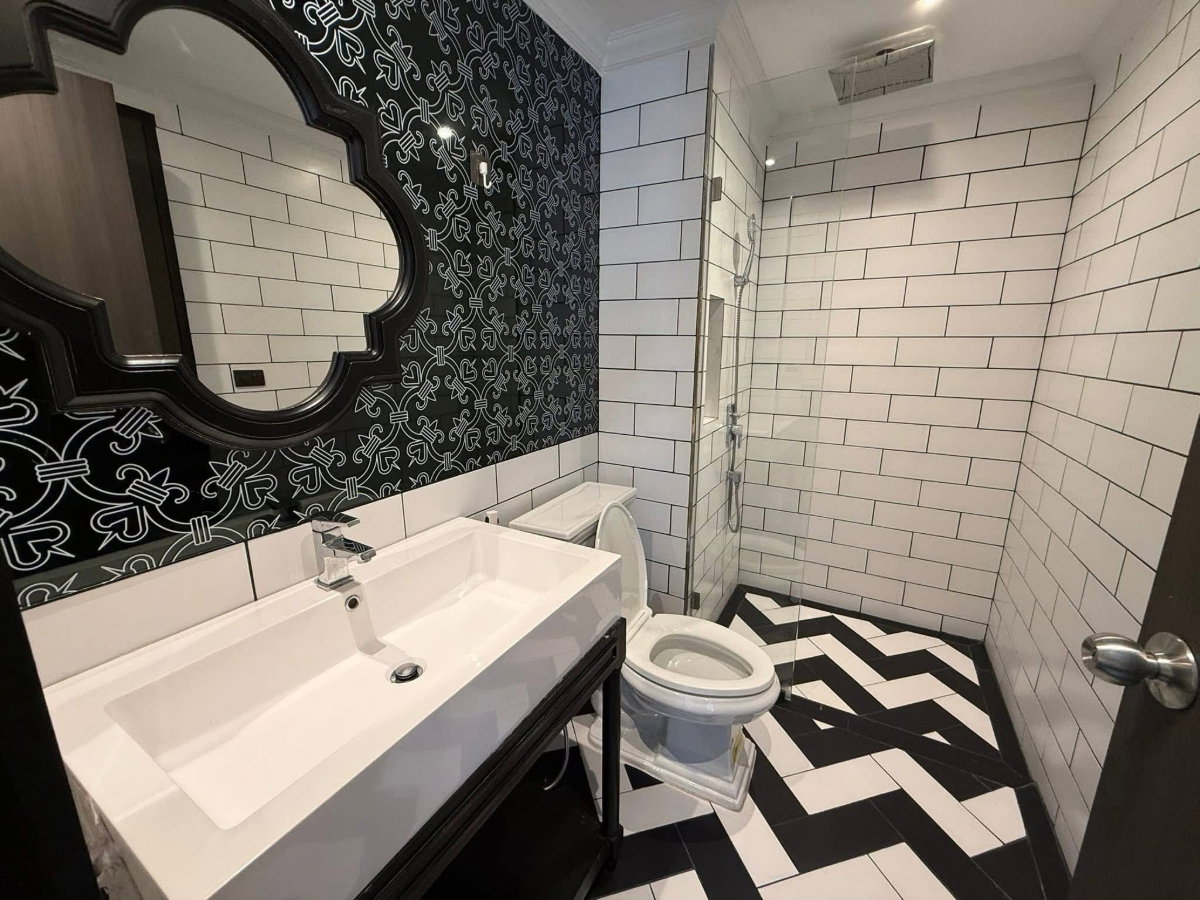 รูป คอนโดเวเนเชี่ยน 2ห้องนอน 2ห่องน้ำ ขื่อต่างชาติ ราคาถูก - รูปที่ 9/9