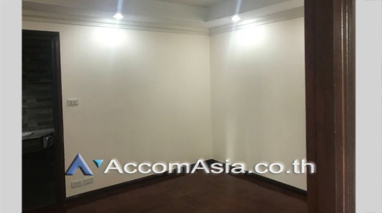 รูป 🔼🔽 AccomA 📩 Home Office 4 BR House in Khwaeng Sam Sen Nai (AA16909) - รูปที่ 4/7
