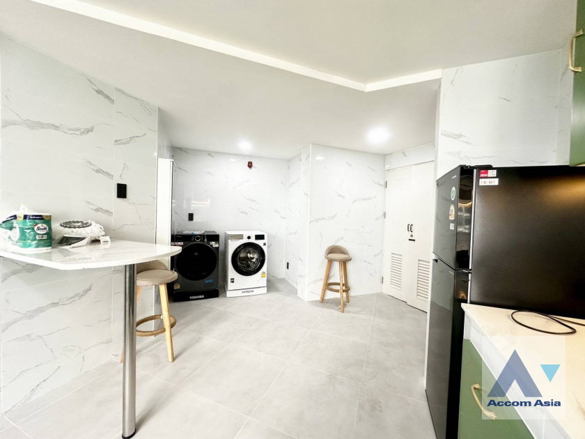 picture 🔼🔽 AccomA 📩 Pet friendly 3 BR Condominium @Mahogany Tower (AA44979) - 8/19