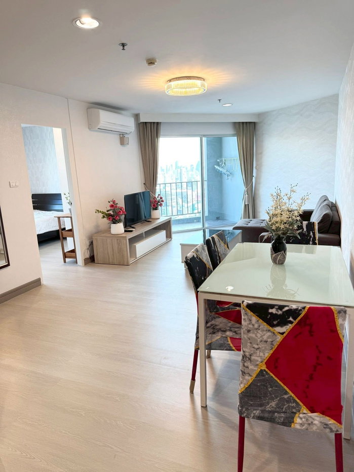 รูป คอนโดหรู Belle Grand 💎 ใกล้เซ็นทรัลพระราม 9 ใช้ชีวิตง่าย ครบทุกไลฟ์สไตล์ 🛍️ - รูปที่ 10/12