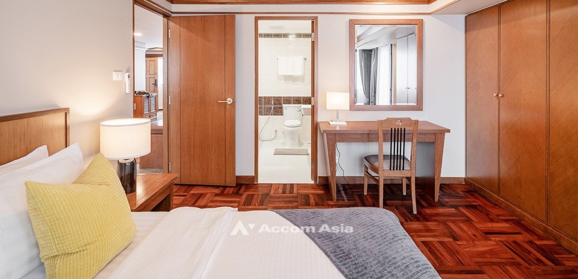 รูป 🔼🔽 AccomA 📩 Pet friendly 2 BR Condominium @United Tower (AA32025) - รูปที่ 16/20