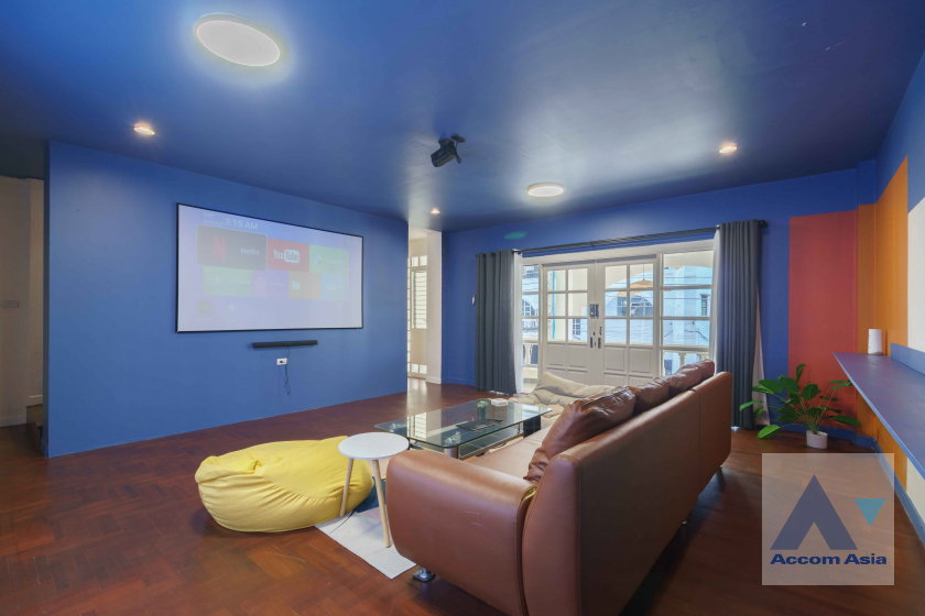 รูป 🔼🔽 AccomA 📩  5 BR Townhouse @ (AA15817) - รูปที่ 4/20