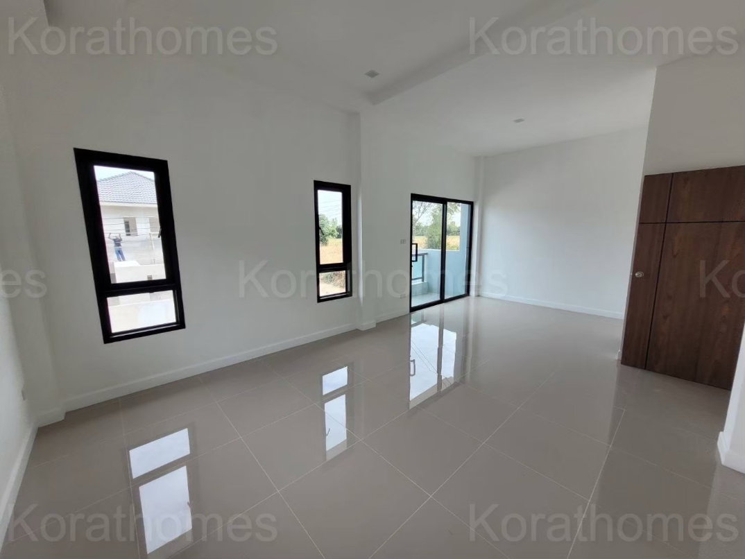 รูป บ้านสร้างใหม่ ใกล้สนามกีฬาเฉลิมพระเกียรติ 80 พรรษา - รูปที่ 19/27