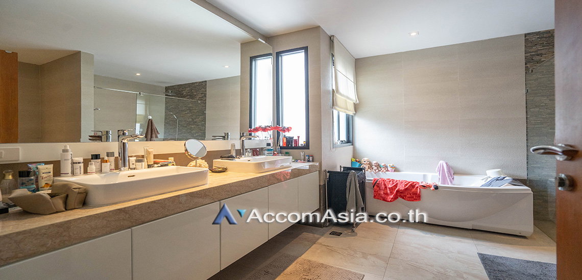 รูป 🔼🔽 AccomA 📩 Renovated executive home with private pool in gated community (AA13419) - รูปที่ 13/19