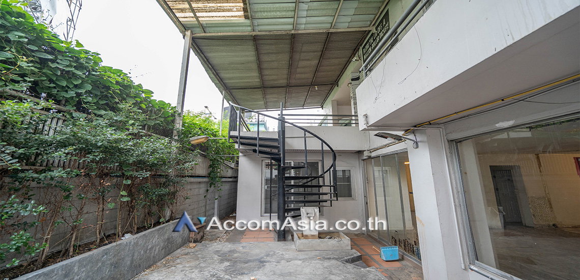 picture 🔼🔽 AccomA 📩 Pet friendly,Home Office 3 BR House in  Lumphini (AA29858) - 1/14