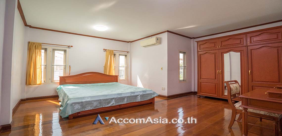 รูป 🔼🔽 AccomA 📩 Traditional detached house with ample space in Sukhumvit (1718960) - รูปที่ 7/13