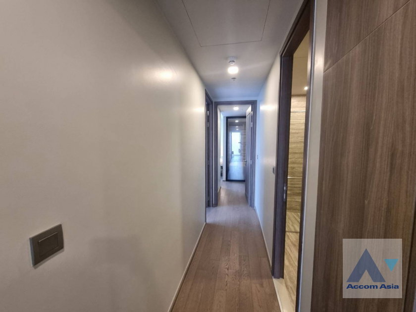 รูป 🔼🔽 AccomA 📩 Refined condo with sleek design and warm lighting (AA41789) - รูปที่ 5/19