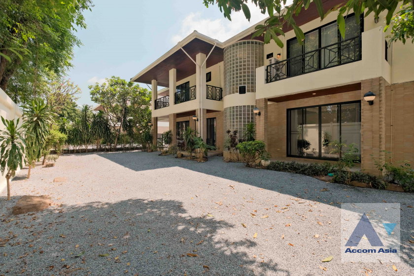 picture 🔼🔽 AccomA 📩 Garden,Private Swimming Pool 4 BR House in Khlong Tan Nuea (6002301) - 11/20