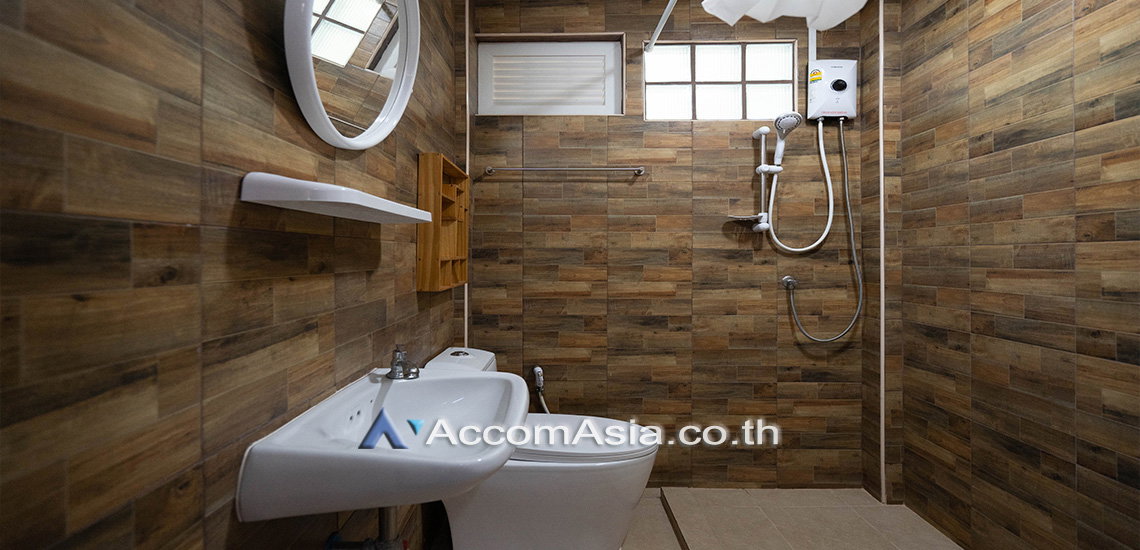 picture 🔼🔽 AccomA 📩 Home Office 3 BR House in Khlong Tan Nuea (AA21780) - 13/18