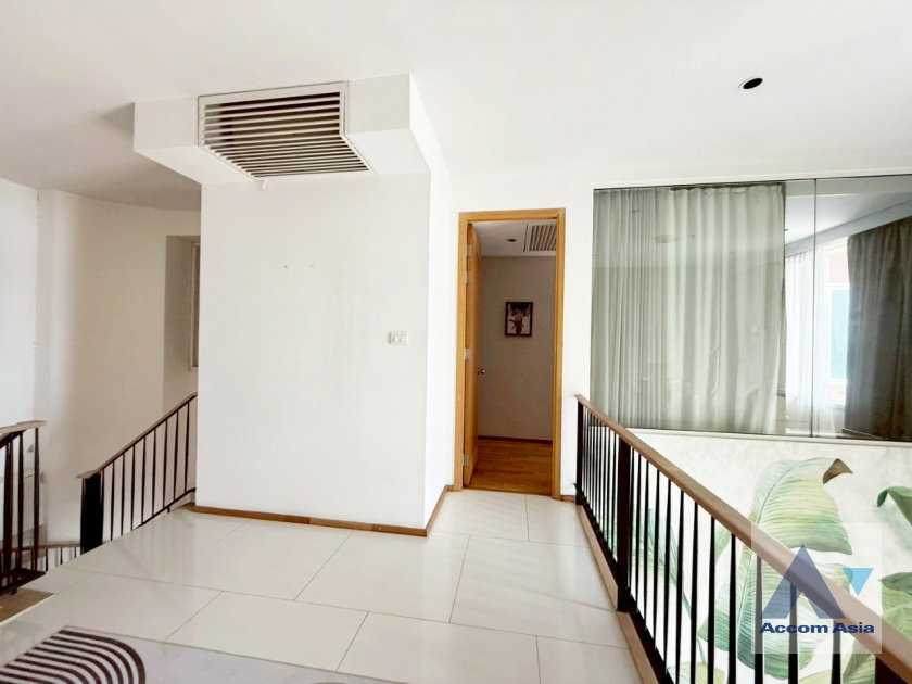 picture 🔼🔽 AccomA 📩 Duplex Condo,Fully Furnished 2 BR Condominium @The Empire Place (AA38999) - 16/20