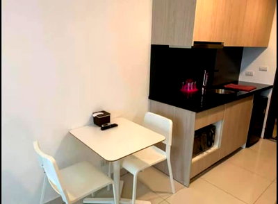 ขายคอนโด : คอนโดใกล้หาดจอมเทียนพัทยา รีโนเวทใหม่ พร้อมอยู่ ลงทุนคุ้ม✅