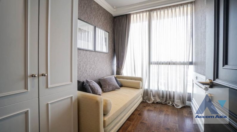 picture ðžð― AccomA ðĐ Â Elegant condo with river view and classic interior (AA19096) - 16/19