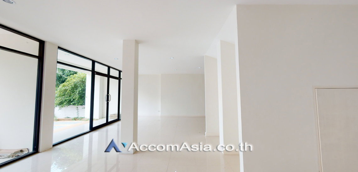รูป 🔼🔽 AccomA 📩  4 BR House in Bang Chak (AA29583) - รูปที่ 6/12