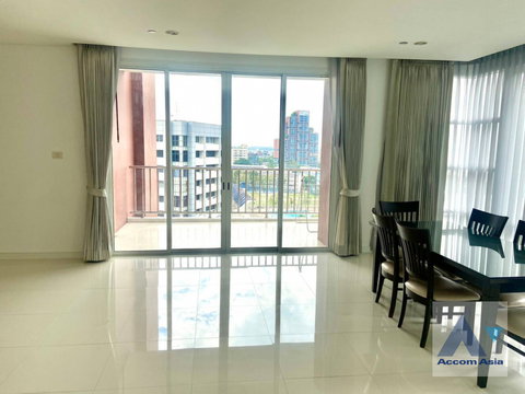 🔼🔽 AccomA 📩 Contemporary condo with city views and full natural light (1511895)