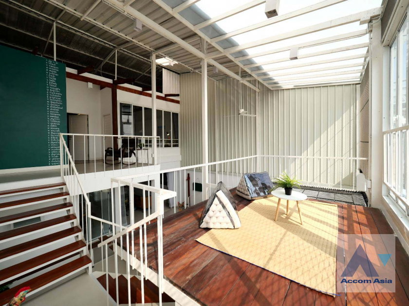 picture 🔼🔽 AccomA 📩  3 BR House in Phra Khanong Nuea (AA40164) - 4/11