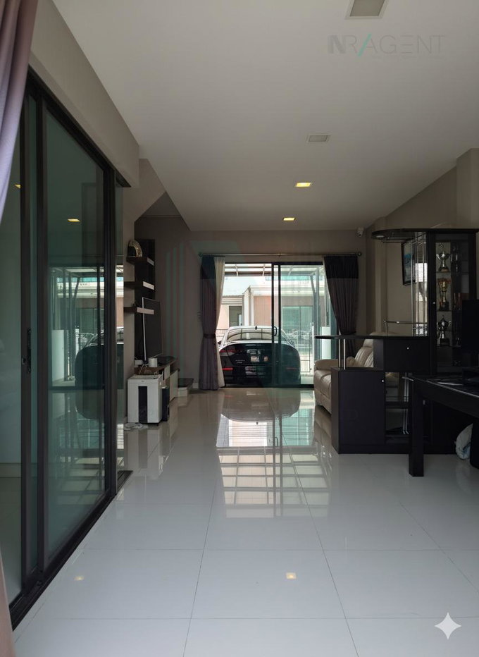 รูป 📌 ขายทาวน์เฮาส์ โครงการ เดอะ เทอเรส รามอินทรา 65 3 ชั้น 3 ห้องนอน 4 ห้องน้ำ - รูปที่ 2/8