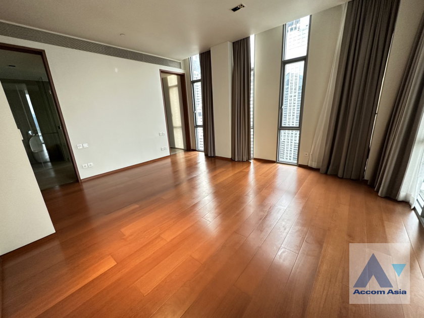 รูป 🔼🔽 AccomA 📩 Luxury spacious duplex condominium with high double ceiling and floor-to-ceiling windows ( AA36469 ) - รูปที่ 15/20