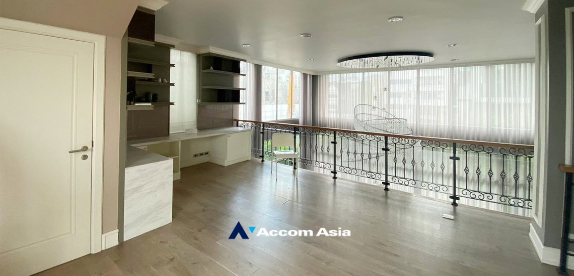 รูป 🔼🔽 AccomA 📩  Grand Modern-Classic Home with Double-Height Ceiling (AA34999) - รูปที่ 11/18