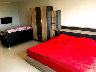 Condos for rent 700 Year Sports Arena Chiang Mai : For Rent! Condominium Chiang Mai