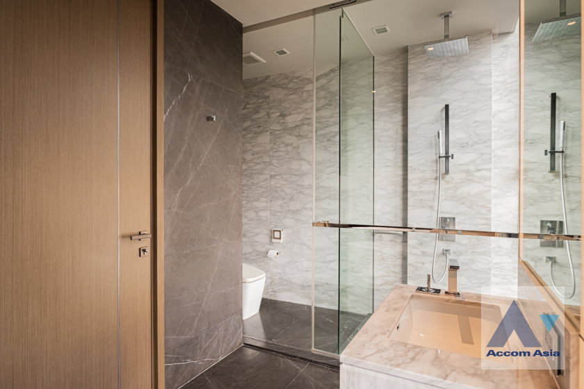 รูป 🔼🔽 AccomA 📩 Stylish condominium with bold interiors and modern comforts (AA39282) - รูปที่ 10/14