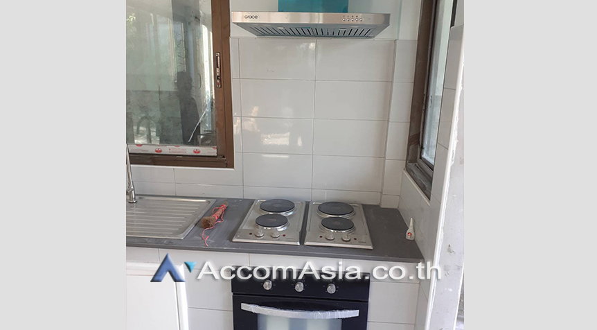รูป 🔼🔽 AccomA 📩 Bright house with garden view and classic wood details in Sathorn (AA26397) - รูปที่ 2/6