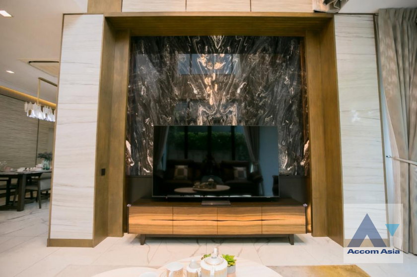 รูป 🔼🔽 AccomA 📩 Elegant resort-style house with pool and garden in Sukhumvit (AA34434) - รูปที่ 13/20