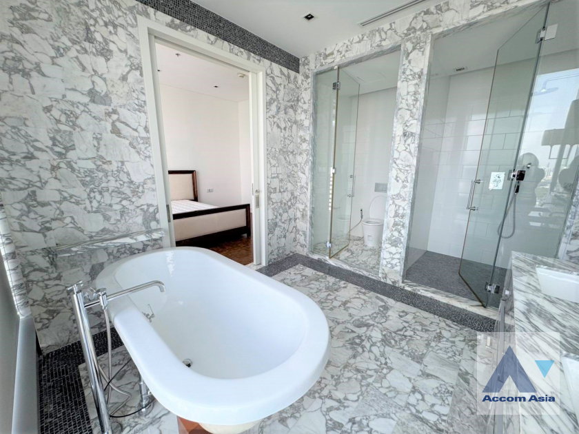 picture 🔼🔽 AccomA 📩  2 BR Condominium @The Ritz Carlton Residences (AA45894) - 15/18