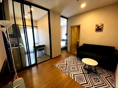 Condos for sale : For sale! Condo in the heart of the city: Metris Rama 9 - Ramkhamhaeng.