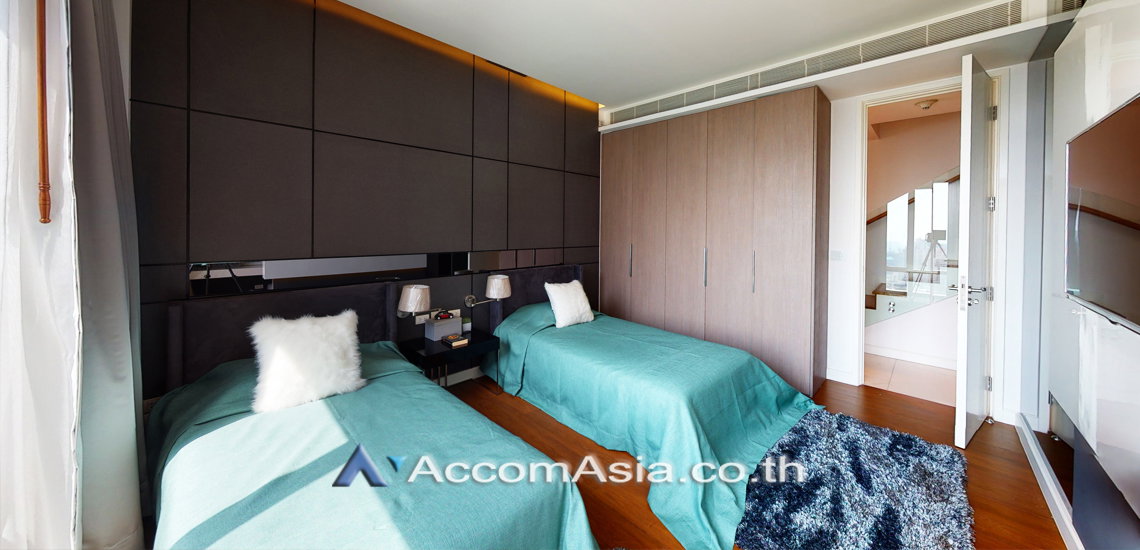 รูป 🔼🔽 AccomA 📩 Luxury Penthouse with Expansive Balcony | Panoramic City & RBSC Golf Course Views at 185 Rajadamri ( AA22218 ) - รูปที่ 16/20