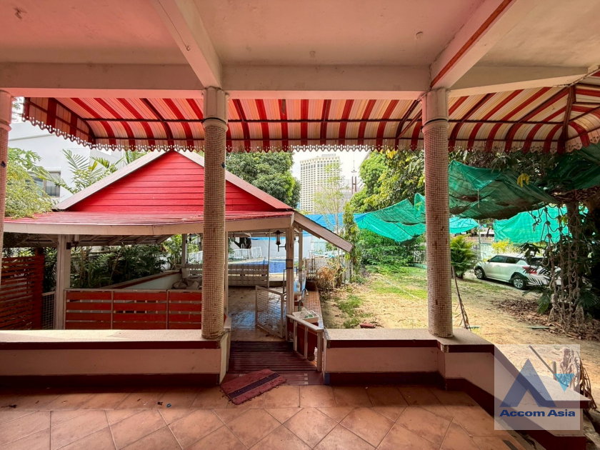 picture 🔼🔽 AccomA 📩  Classic Pool Villa with Expansive Garden (2311226) - 7/20