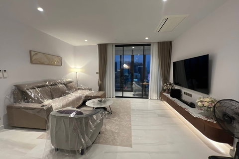 รูปภาพ  For Rent ! Supalai Icon Sathorn, 3 bedroom, 2 bathroom, City view, high floor 38++, built-in modern, Parking for 2 cars !!🔥Code C20260300043