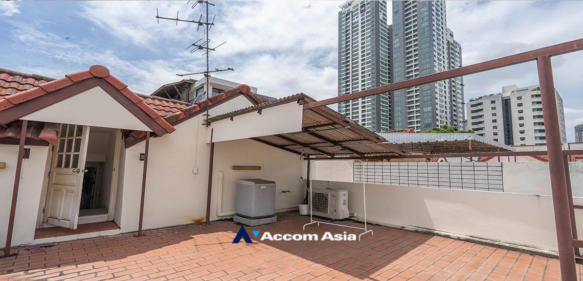 picture 🔼🔽 AccomA 📩 Spacious 4-storey house with parking and private corner yard (AA22965) - 8/20