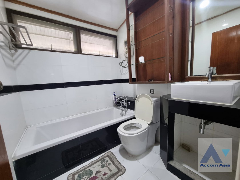 รูป 🔼🔽 AccomA 📩 Pet friendly 3 BR House in Phra Khanong Nuea (AA36963) - รูปที่ 16/19