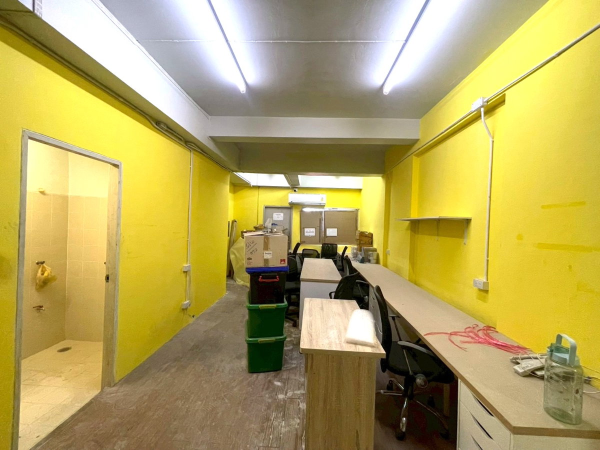 รูป ให้เช่าอาคารพาณิชย์ ชั้น 3 สวนมะลิเซ็นเตอร์  เขตป้อมปราบศัตรูพ่าย กรุงเทพ อาคารพาณิชย์ขนาดใหญ่ เหมาะทำออฟฟิศ สำนักงานบริษัท คลินิก หรือศูนย์อบรม - รูปที่ 7/11