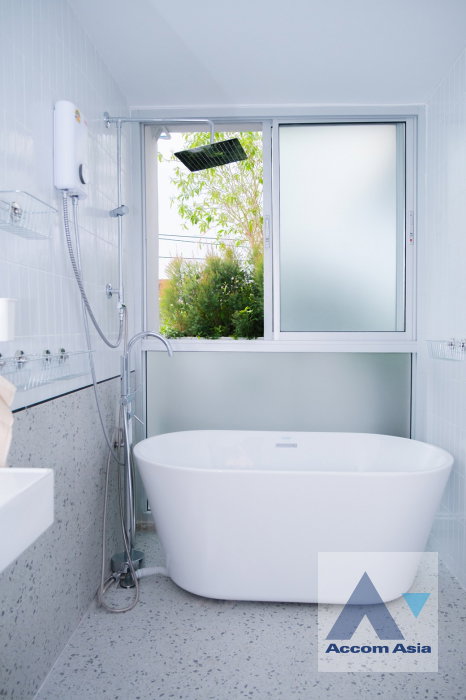 รูป 🔼🔽 AccomA 📩 Home Office,Fully Furnished 4 BR House in Suan Luang (AA43455) - รูปที่ 14/17