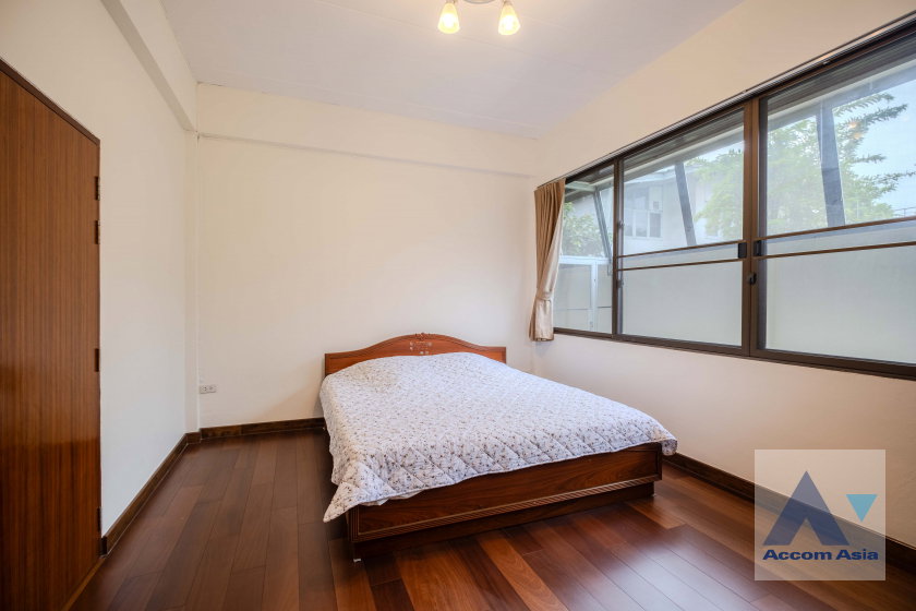 picture 🔼🔽 AccomA 📩 Pet friendly 4 BR House in Khlong Tan Nuea (AA23297) - 8/20