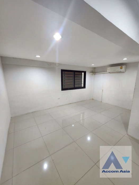 รูป 🔼🔽 AccomA 📩 Home Office,Pet friendly 4 BR Townhouse @Townhouse at Sukhumvit (AA27546) - รูปที่ 8/10