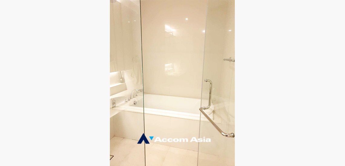 รูป 🔼🔽 AccomA 📩 Bright Sukhumvit 24 Condominium - รูปที่ 8/11