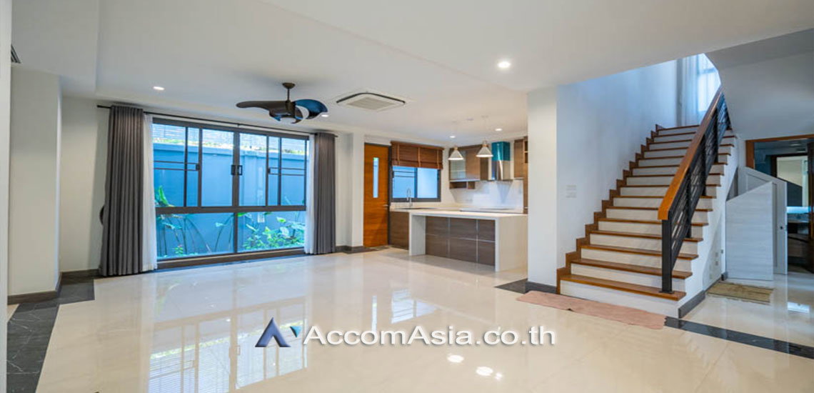 picture 🔼🔽 AccomA 📩 Pet friendly 5 BR House @House in Compound (AA24774) - 3/16
