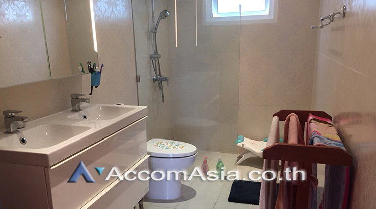 รูป 🔼🔽 AccomA 📩  5 BR Townhouse @ (AA21893) - รูปที่ 16/20