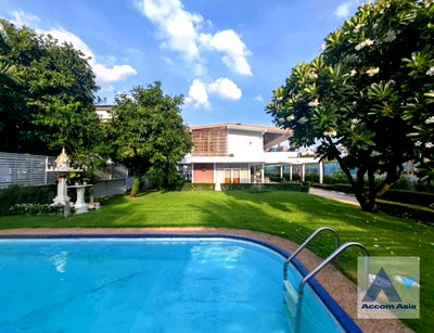 Houses for rent Phramongkutklao College of Medicine : 🔼🔽 AccomA 📩 Pet friendly,Private Swimming Pool 5 BR House in Khwaeng Sam Sen Nai (1913419)