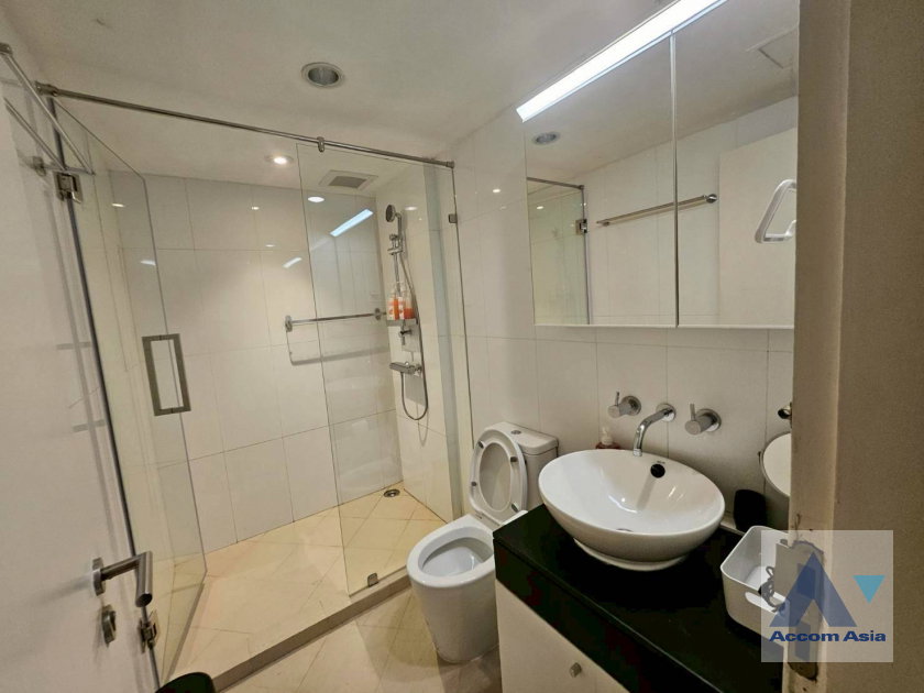 picture 🔼🔽 AccomA 📩 Urbana Langsuan Condominium - 17/17