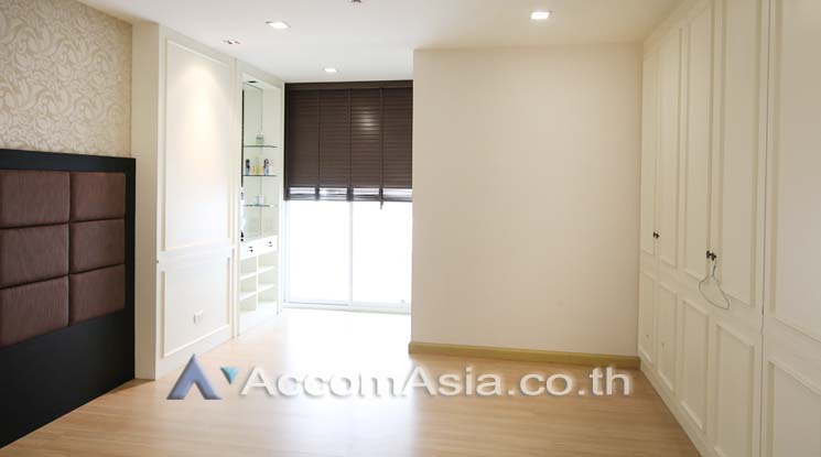 picture 🔼🔽 AccomA 📩 Bright condo with charming wood finishes at Tristan Condominium (AA14639) - 9/12