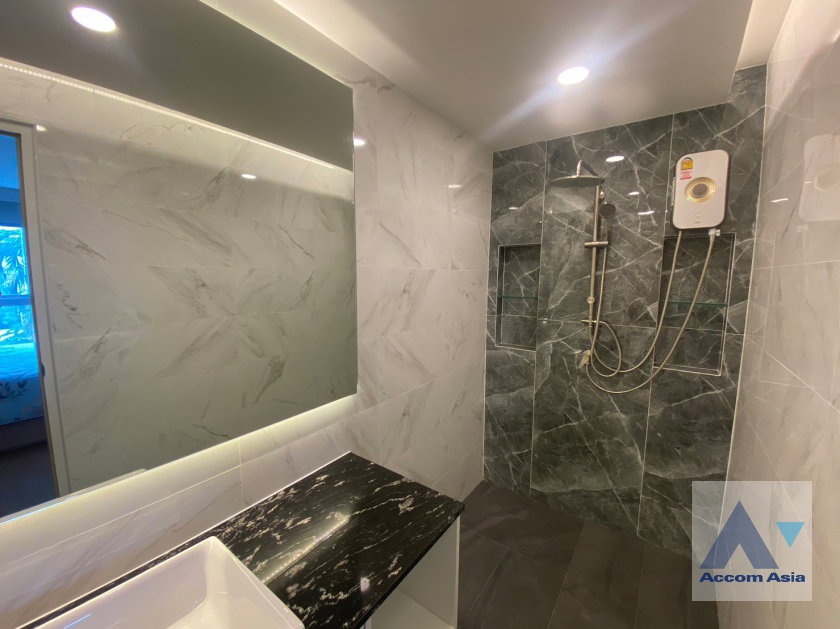 picture 🔼🔽 AccomA 📩  3 BR Condominium @Navin Court (AA34379) - 13/14
