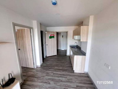 Condos for sale : CONDO 31 Sq.m. Si Racha Chonburi for 1.4M