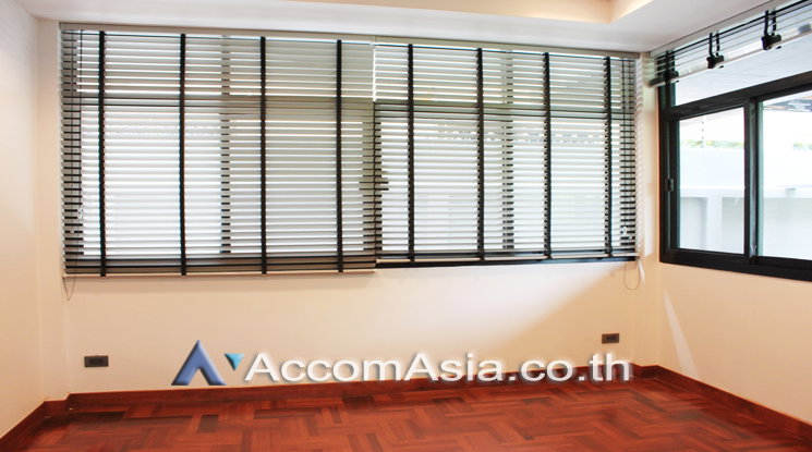 รูป 🔼🔽 AccomA 📩 Pet friendly,Private Swimming Pool 4 BR House in Phra Khanong Nuea (AA21472) - รูปที่ 14/16