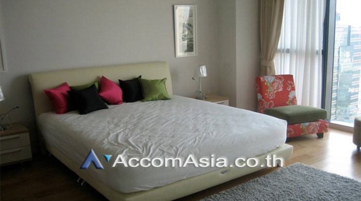 picture 🔼🔽 AccomA 📩 Modern condo with city view and large balcony (AA24735) - 3/3
