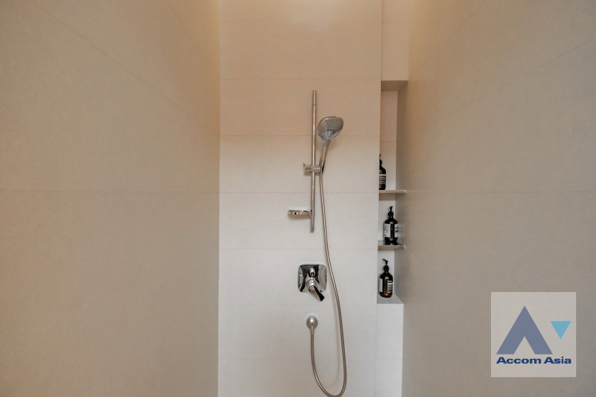 picture 🔼🔽 AccomA 📩 Modern Condominium with City View Balcony - 16/20